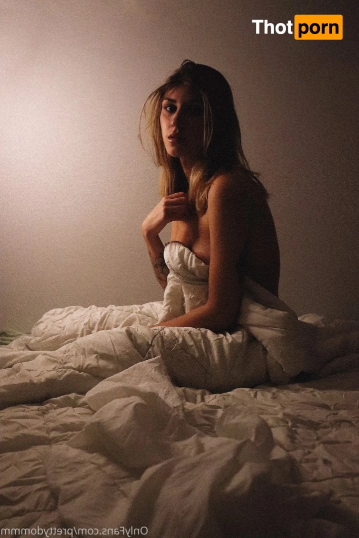 𝒟𝑜𝓂 2766612