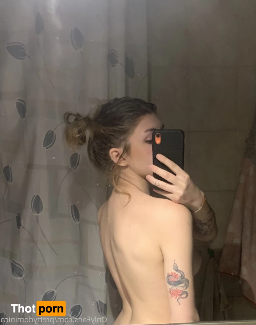 𝒟𝑜𝓂 2766862