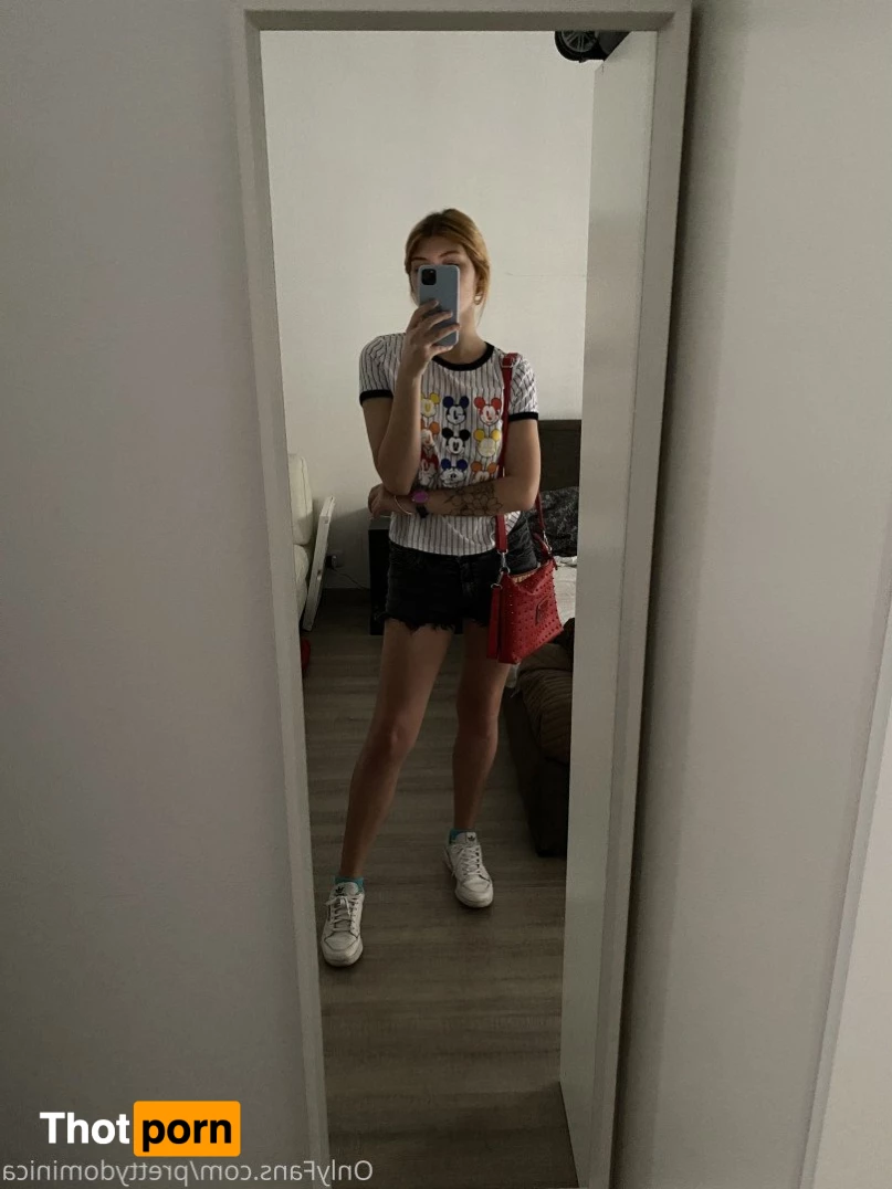 𝒟𝑜𝓂 2766880