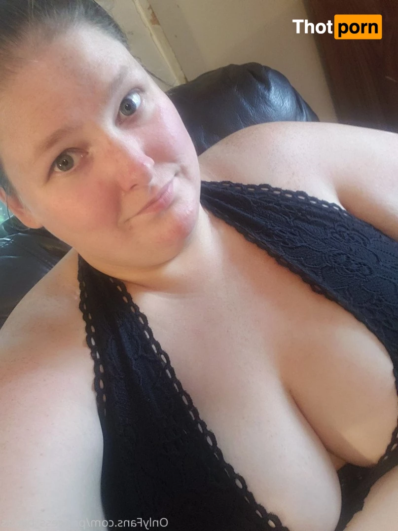 Princess Big Tits 👸 2853419