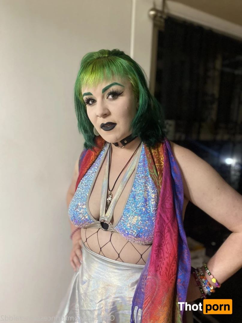 💚Princess Emerald FREE💚 2771766