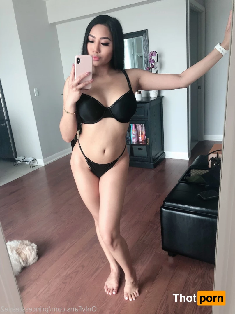 Sweet &amp; Sexy Asian 7667897