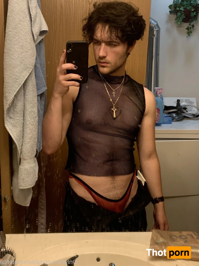 purematerial 2843172