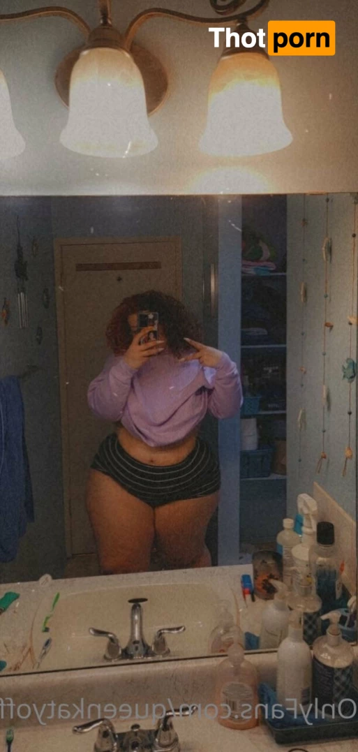 • 𝕼𝖚𝖊𝖊𝖓 • 5818853