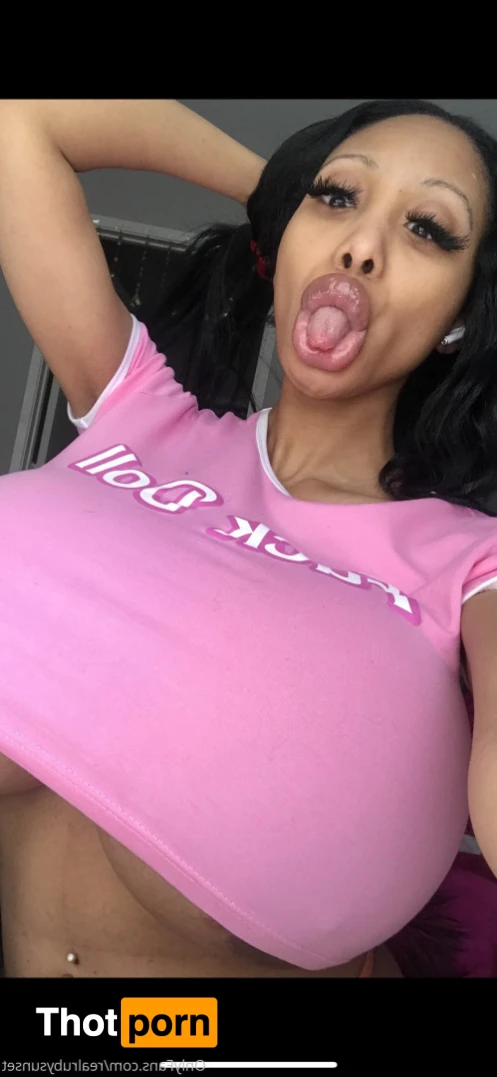 Ruby Sunset 13018957