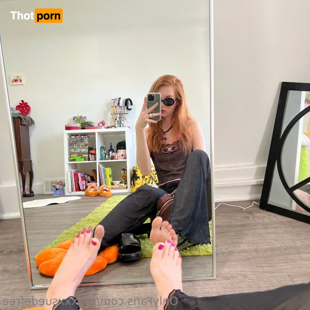 🧚🏻‍♀️ 5808747