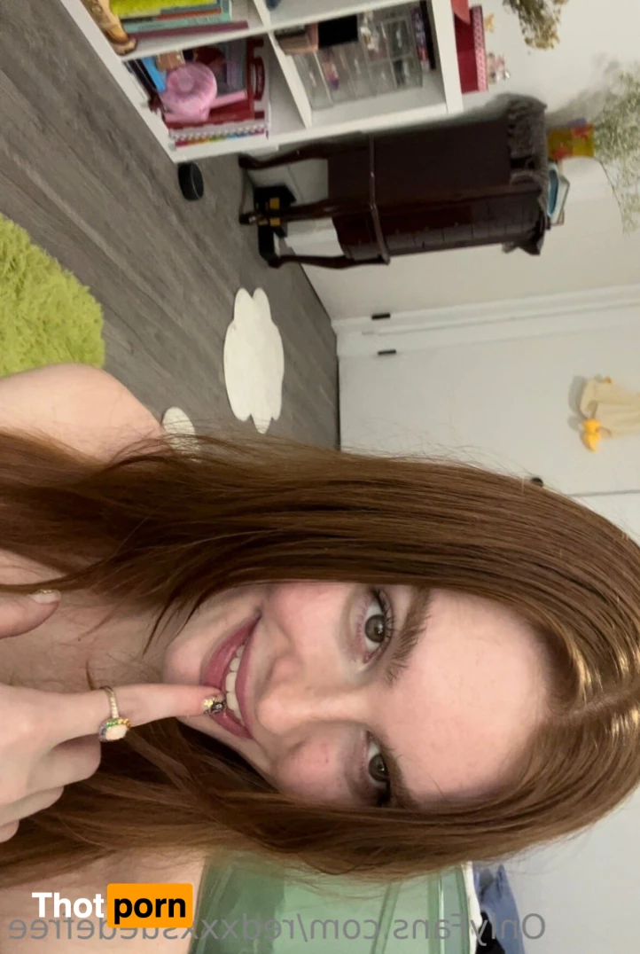 🧚🏻‍♀️ 5808766