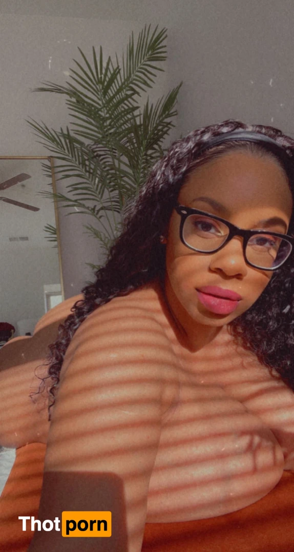 RhondasRoom 12942251