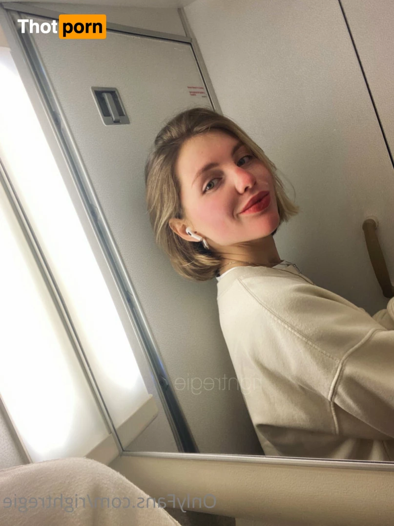 Regie blondie dancer 💖 7744609