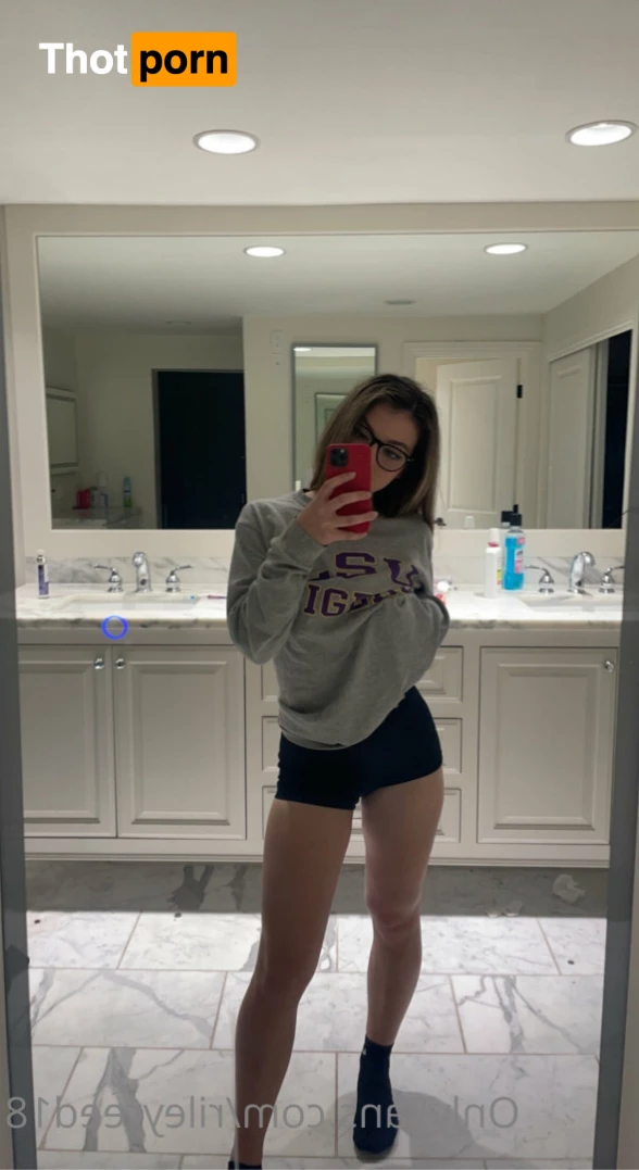 LSU Track star 🥰 9464391