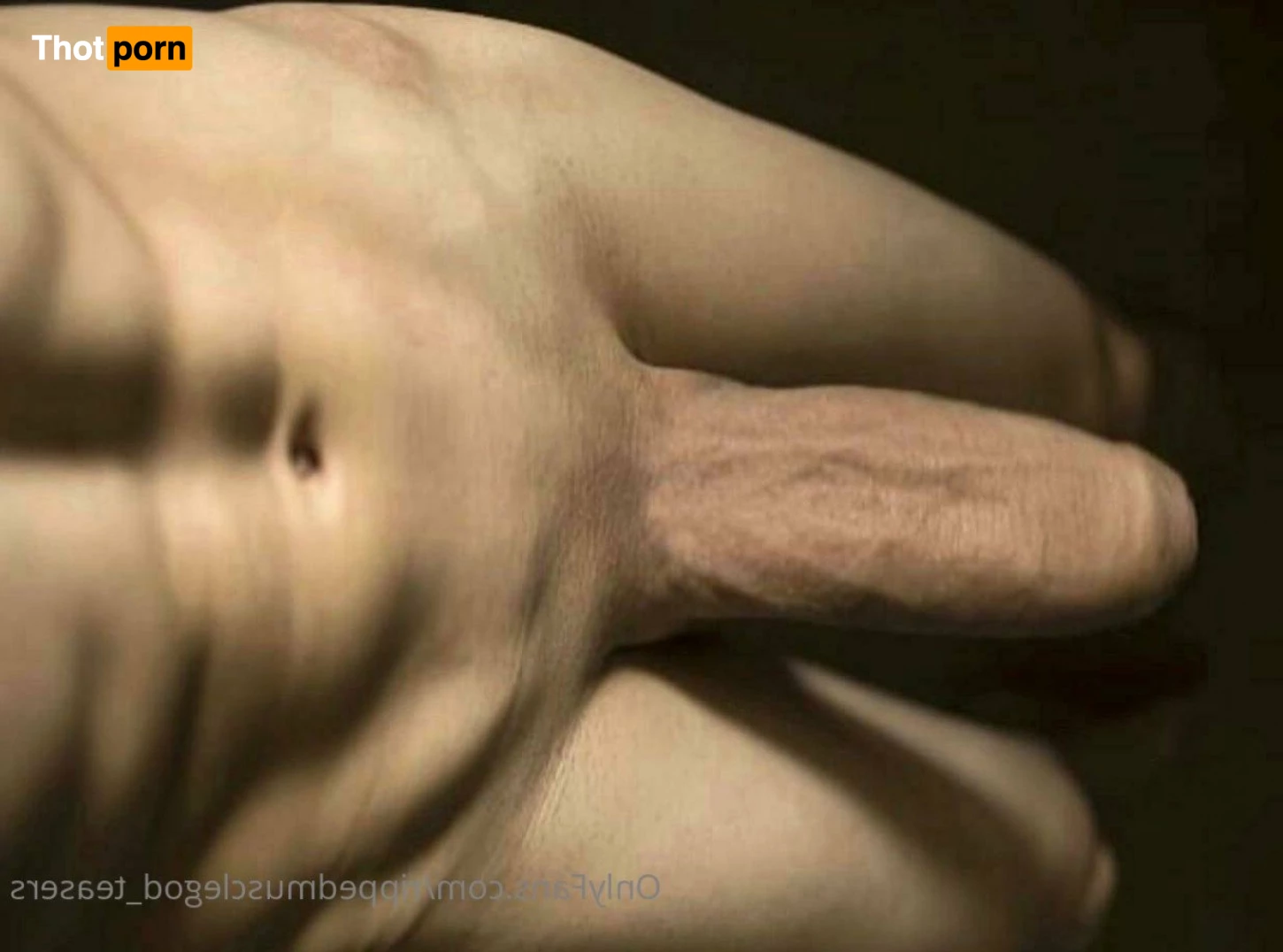 Reece Hunk FREE 2835999