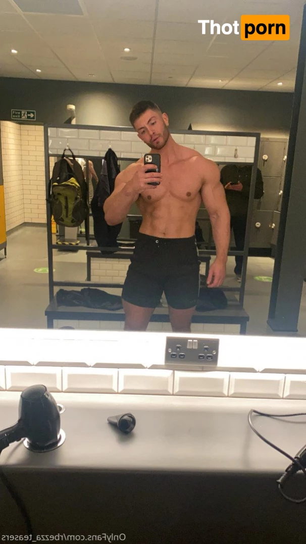 Reece Hunk FREE 2836288