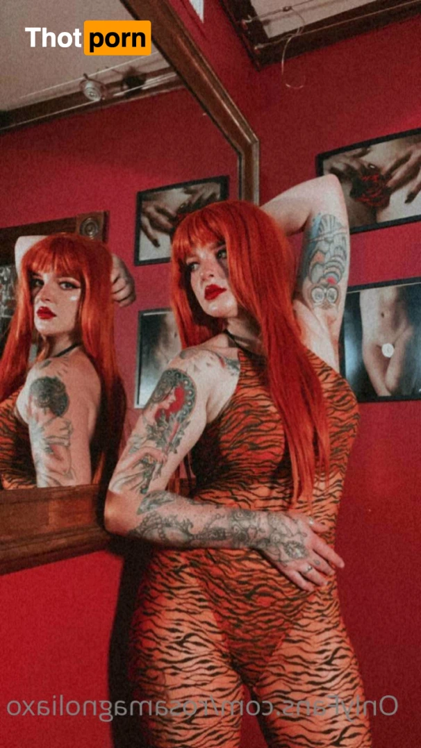 Rosa Magnolia 🌹 12845986