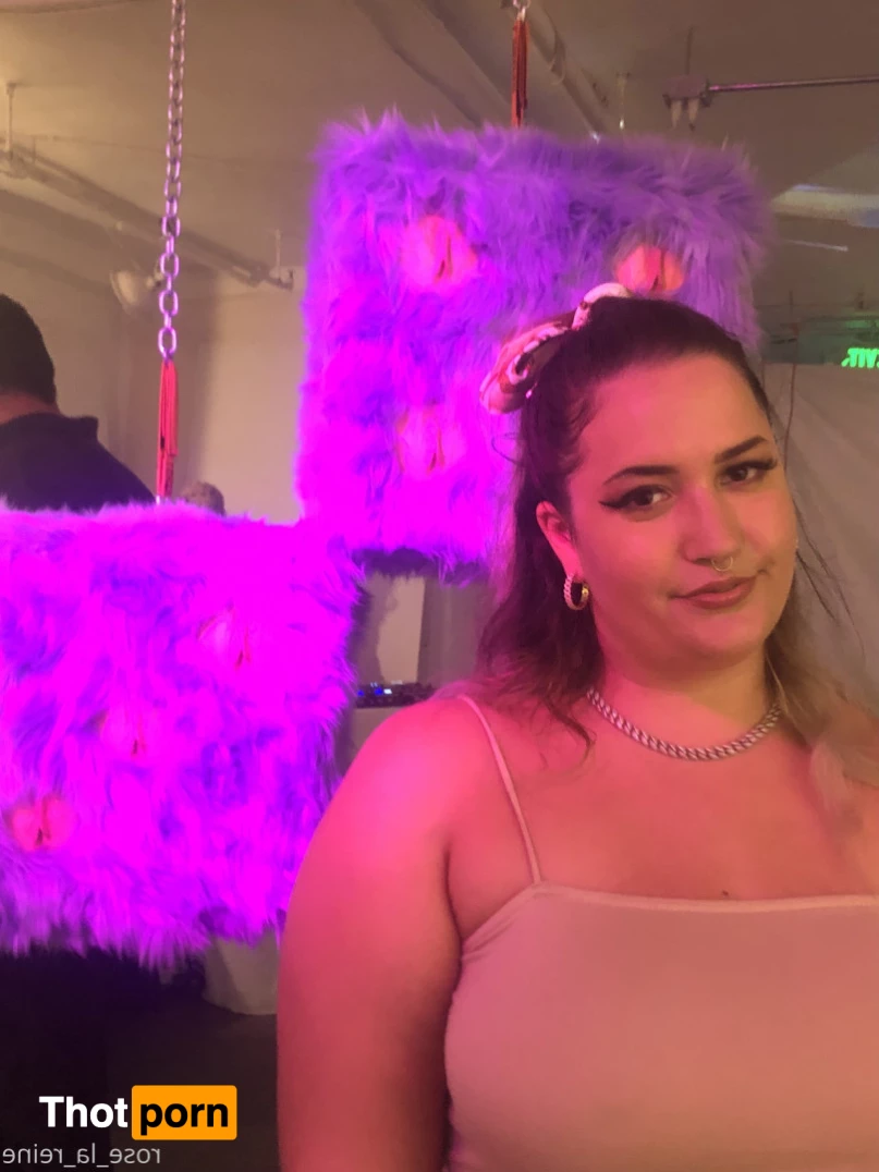 💝 𝓡𝓸𝓼𝓮 • big body hottie 🔥 5806163