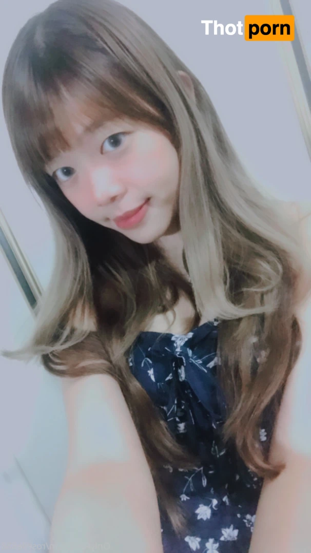 Roselle_888 12694759