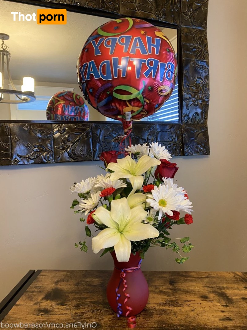 Rose Redwood 2874086