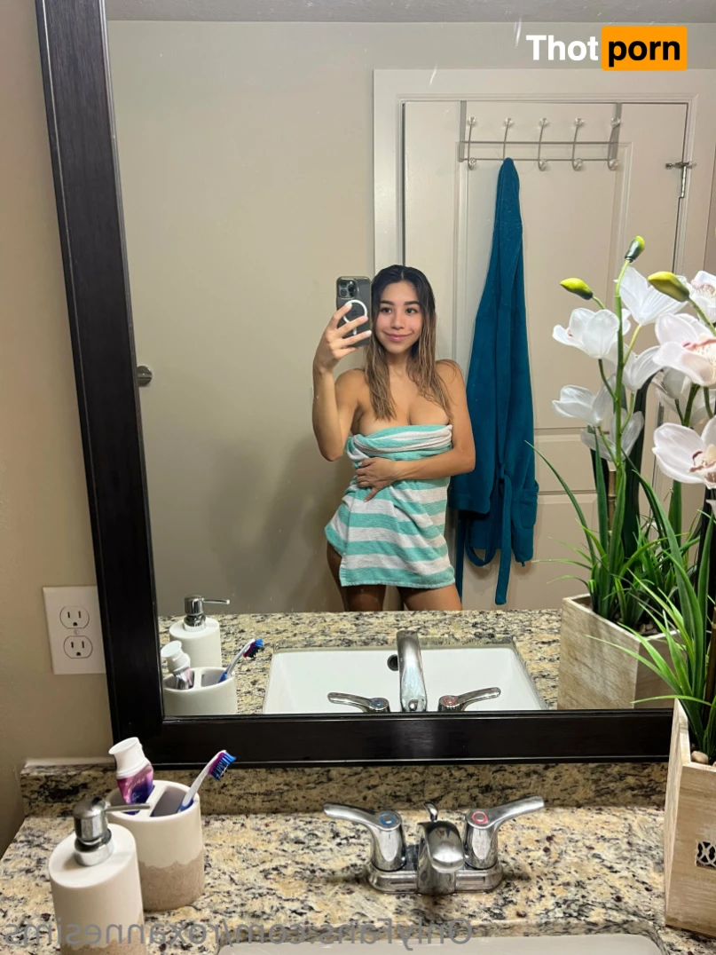 Roxanne 💕 12679193