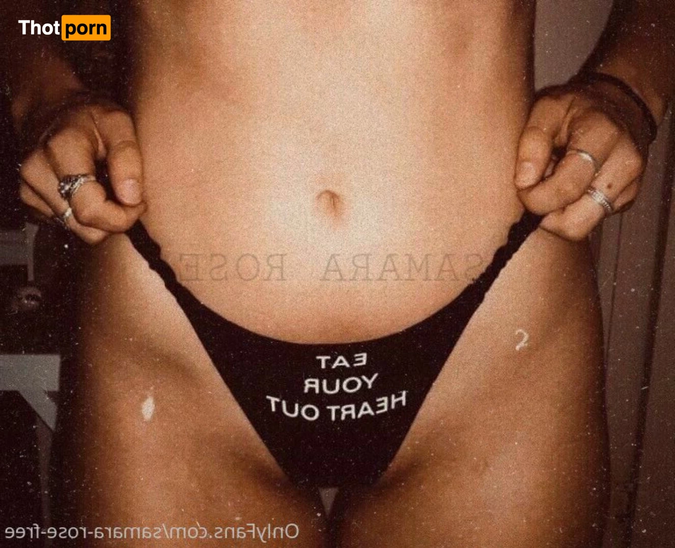 NAUGHTY BRUNETTE 5878232