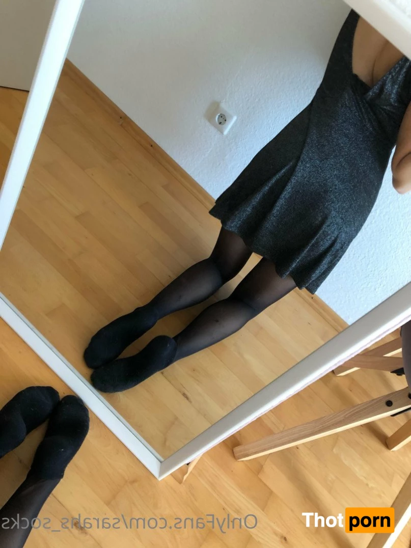 Sarahs_fetish_world 2866733