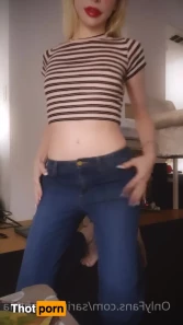 10596731
