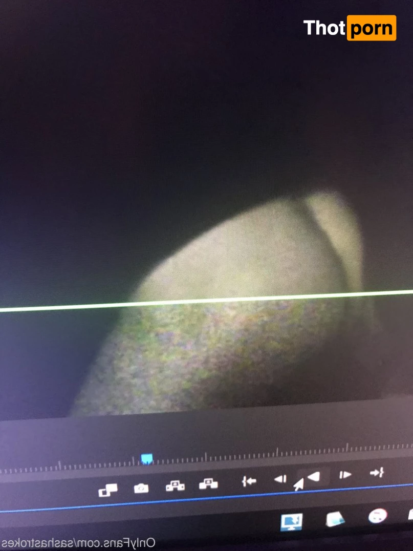 Sasha Strokes 2839821