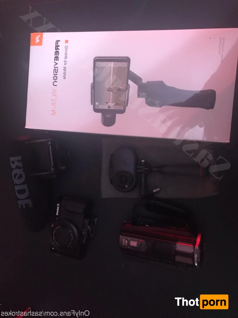 Sasha Strokes 5789110