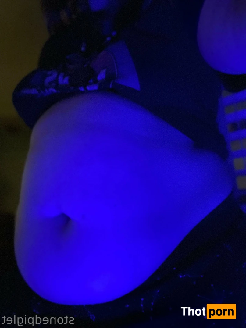 stonedpiglet 12438848