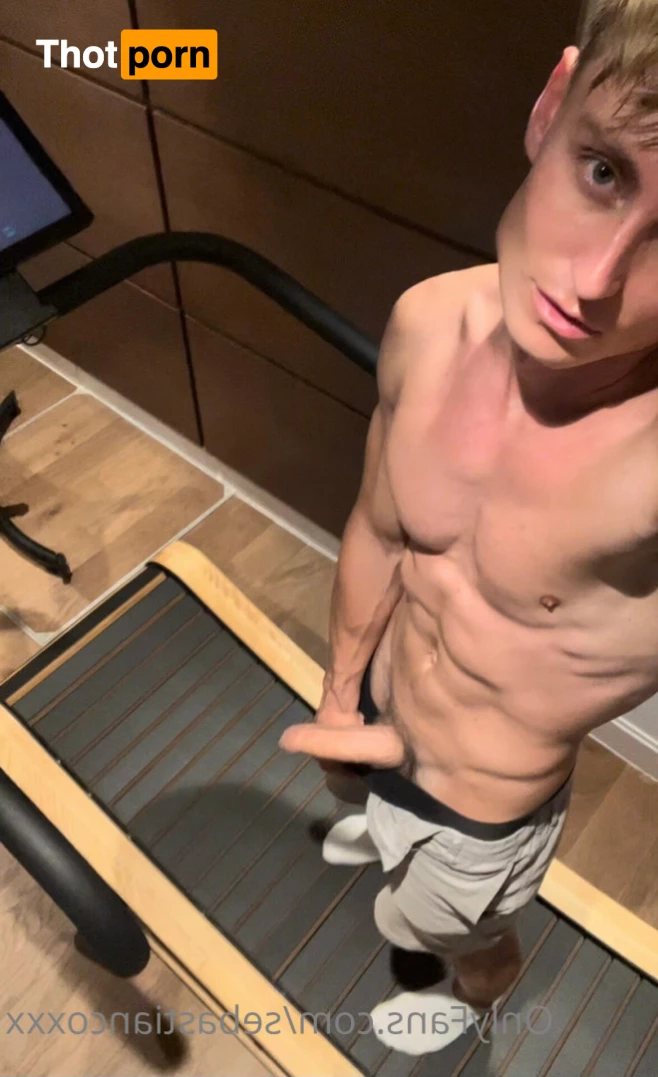 SebastianCoxxx 6071646