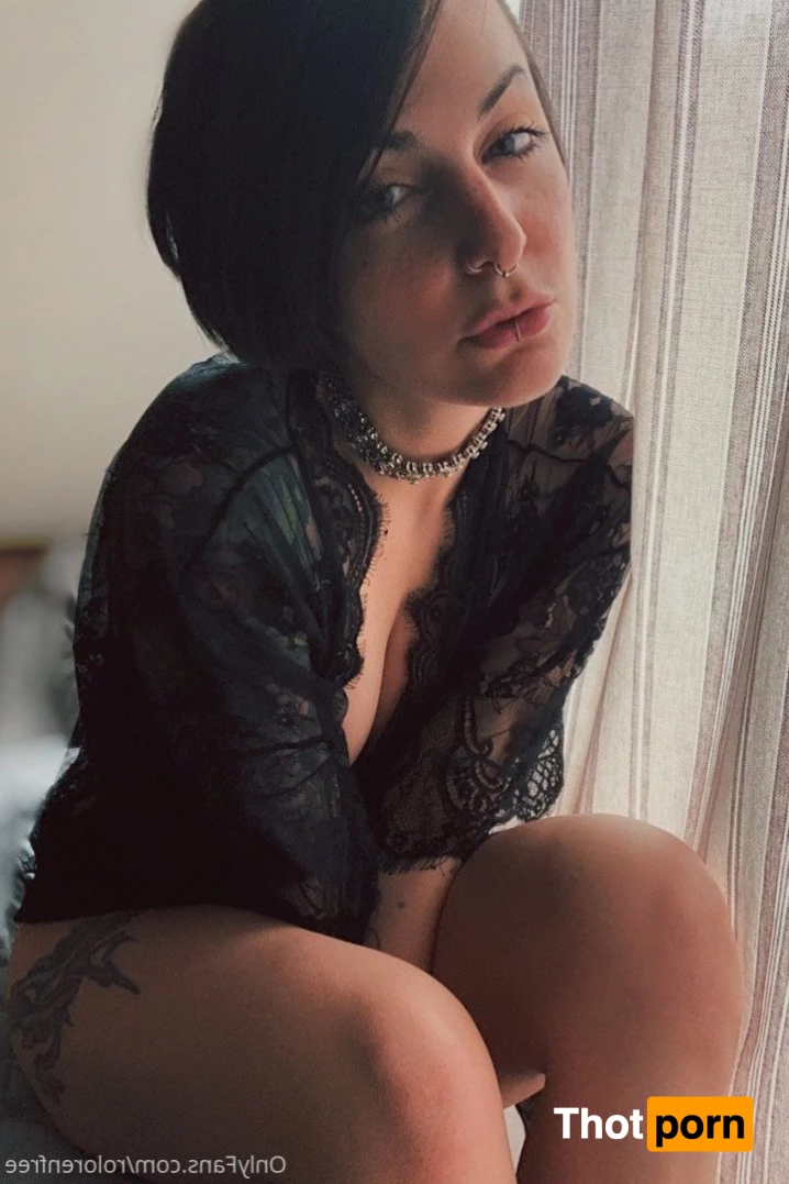 Selena Liz 𝑭𝑹𝑬𝑬 2981774