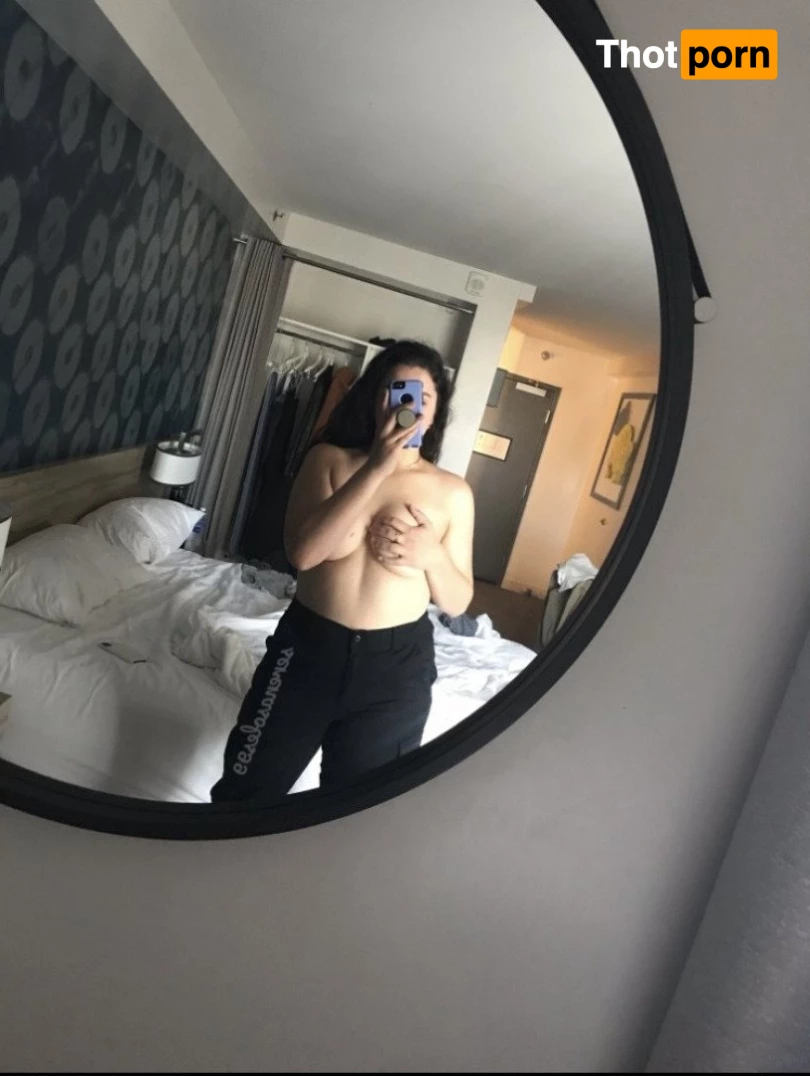 Serena🍒👣 2853499