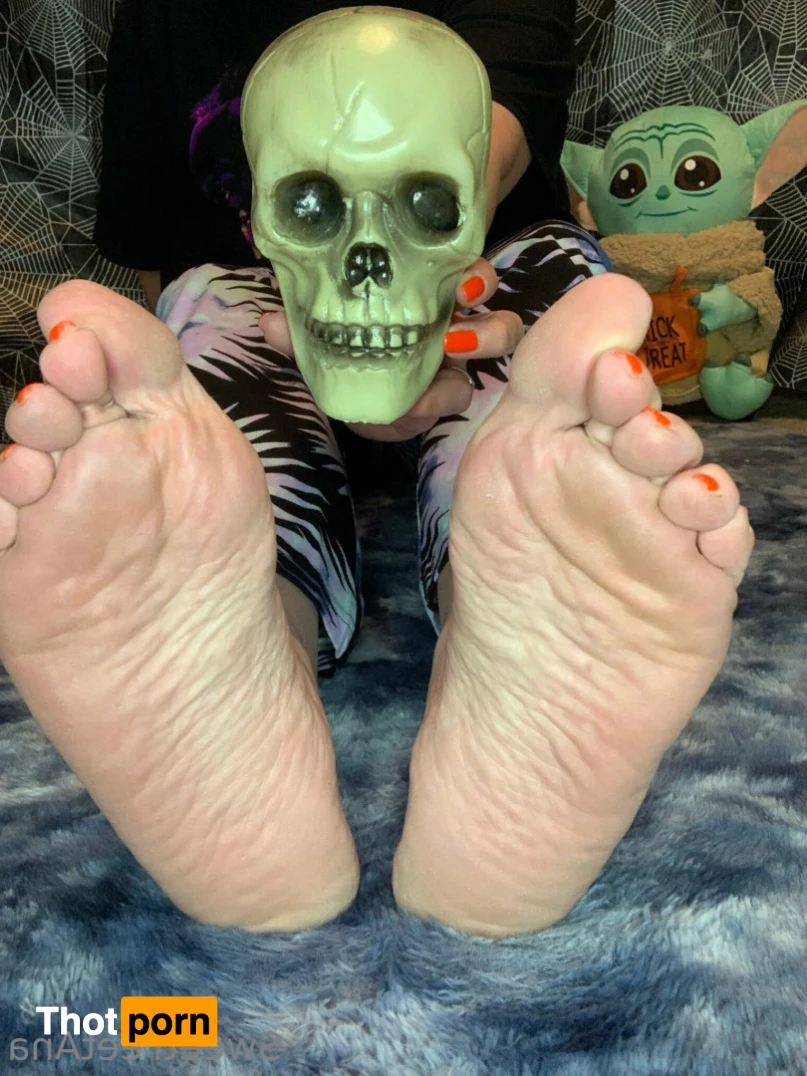 sexysweetfeetana 5784824