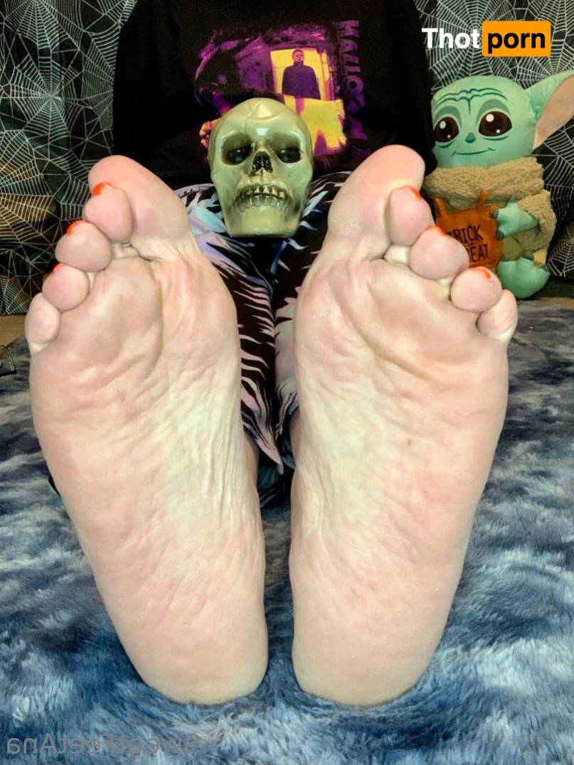 sexysweetfeetana 5784904