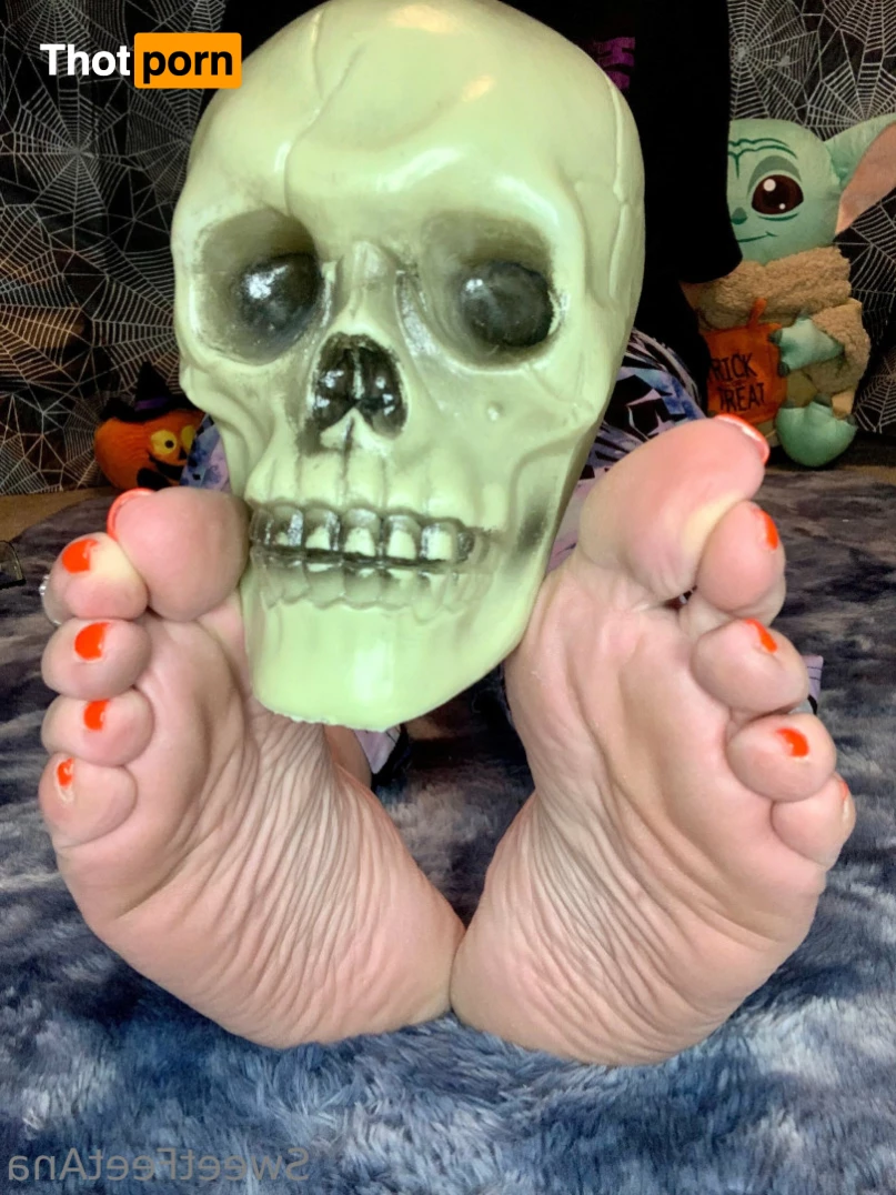 sexysweetfeetana 5785074