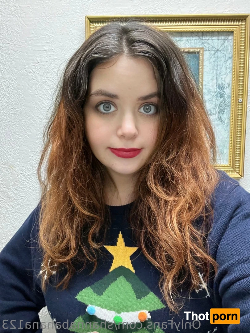 Shanna Banana 🍌 12198052