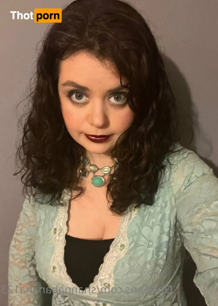 Shanna Banana 🍌 12198158