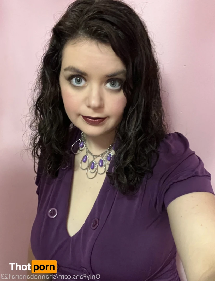 Shanna Banana 🍌 12198192