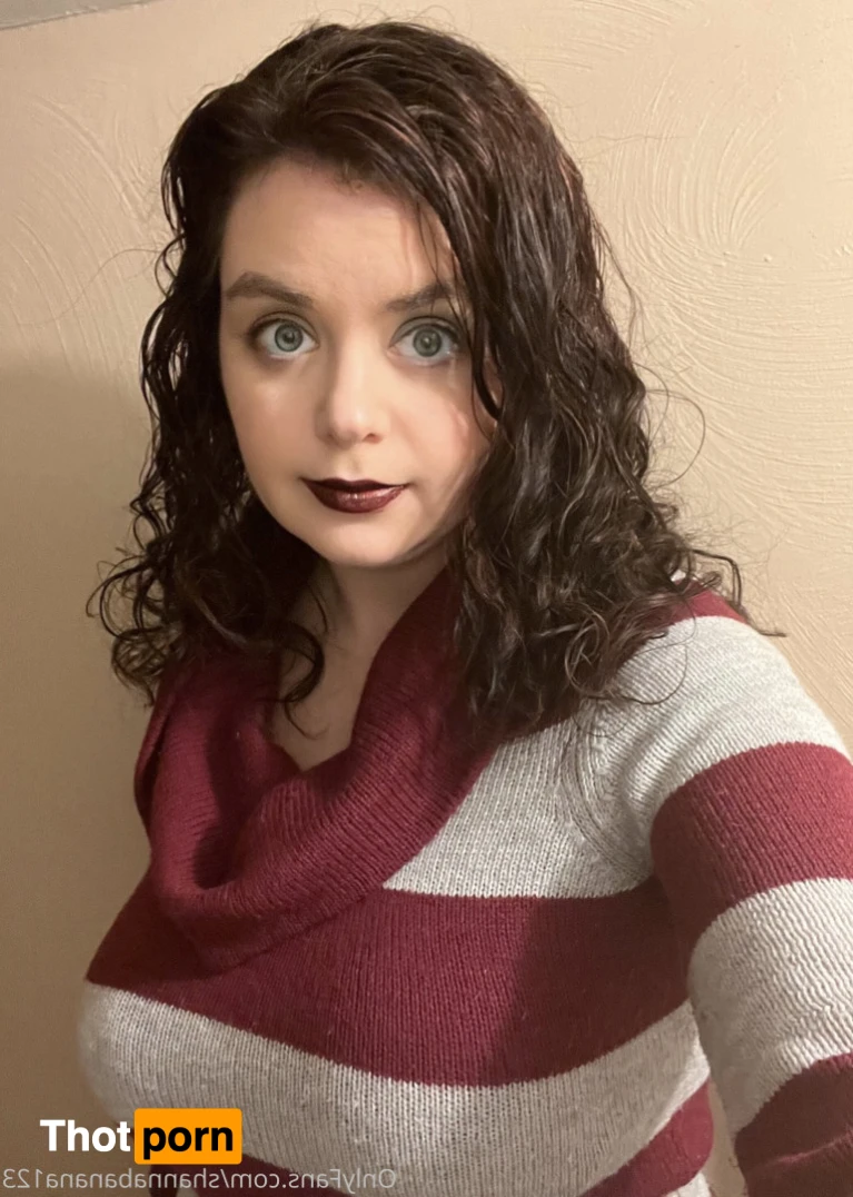 Shanna Banana 🍌 12198346