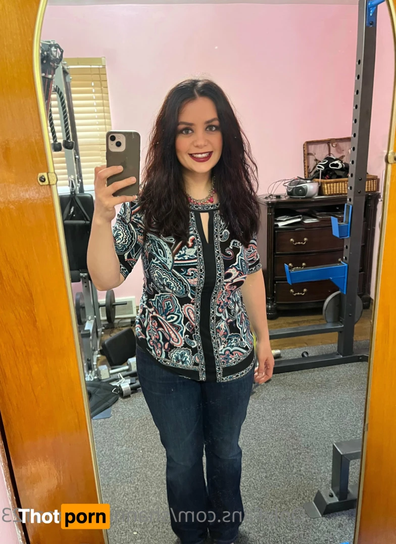 Shanna Banana 🍌 12199553