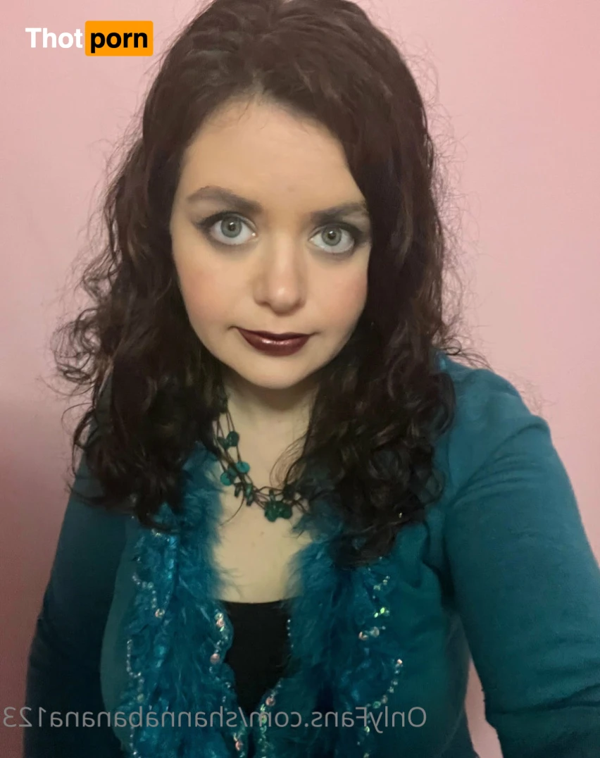 Shanna Banana 🍌 12199634