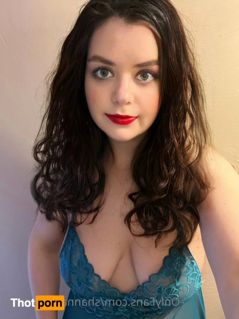 Shanna Banana 🍌 12199663