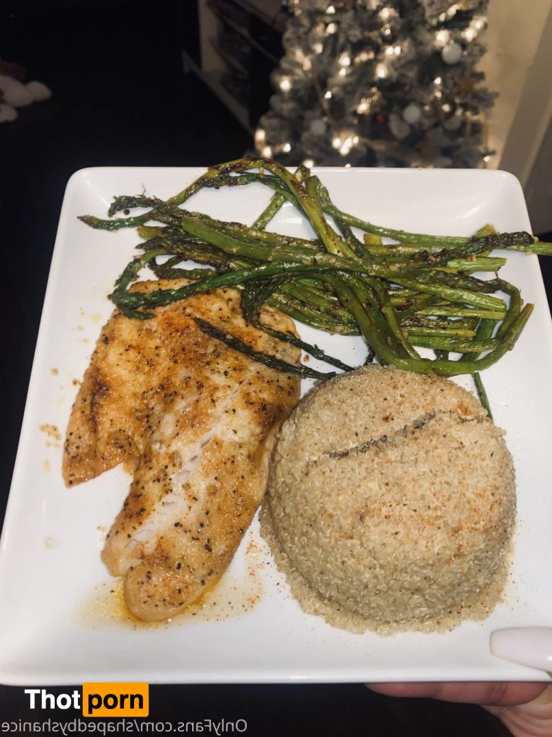 Shaped by Shanice 2818099