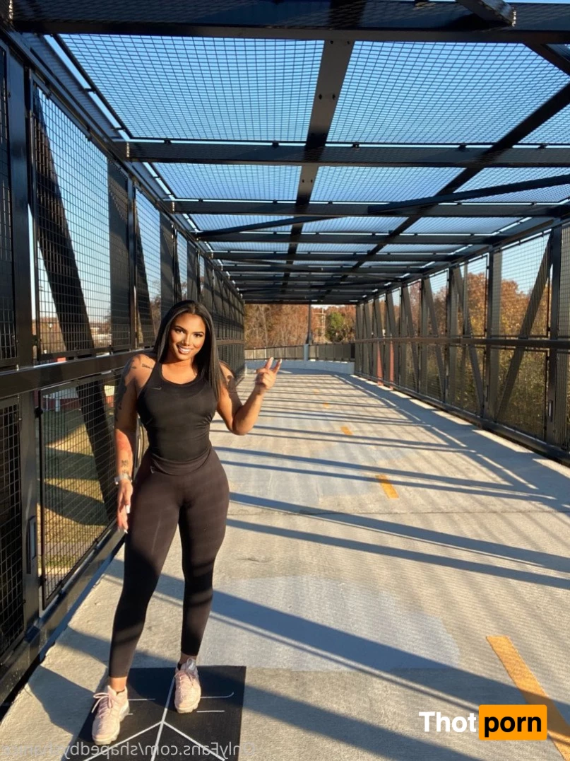 Shaped by Shanice 2818237