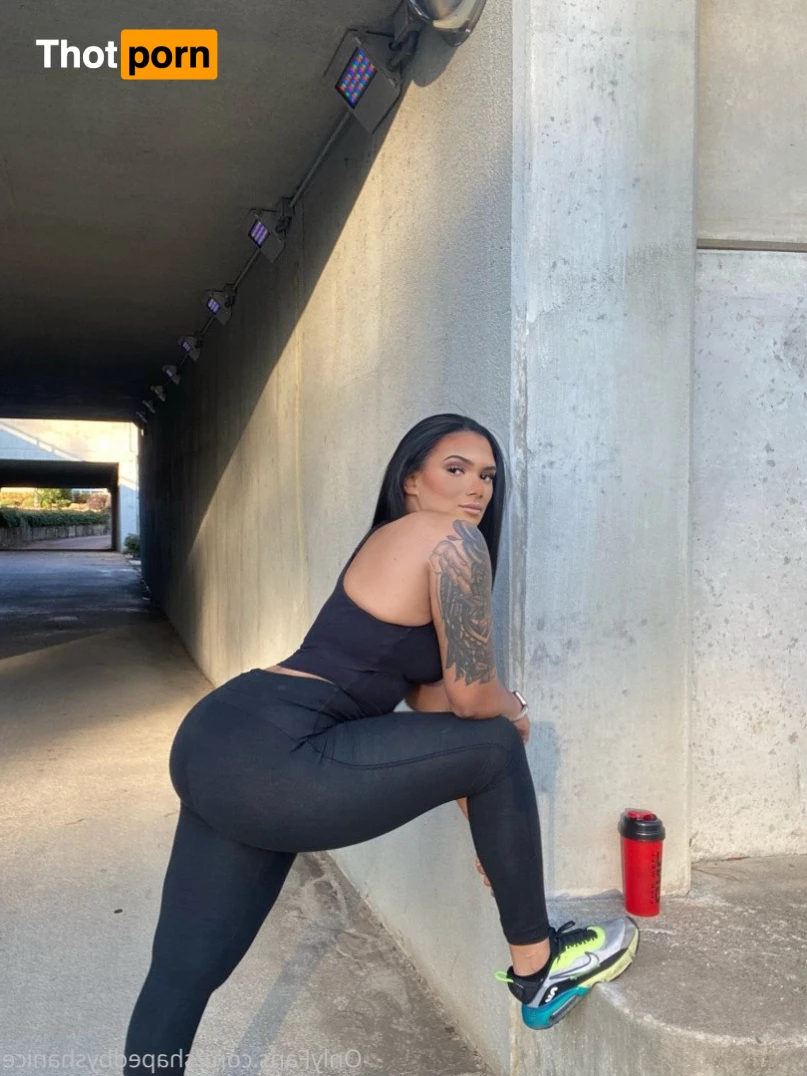 Shaped by Shanice 2818535