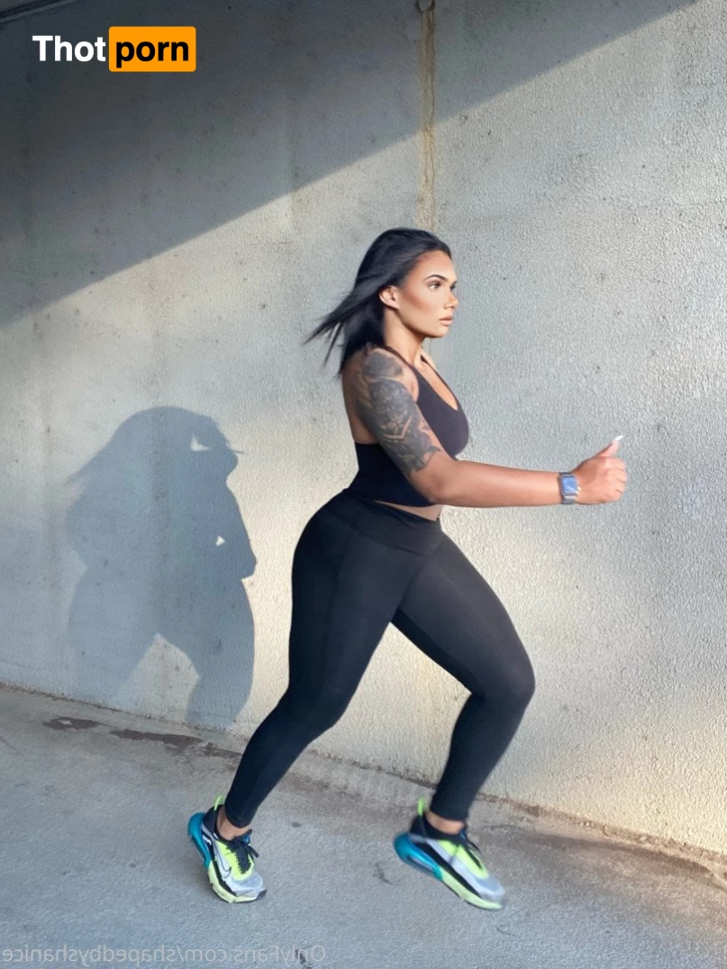 Shaped by Shanice 2818575