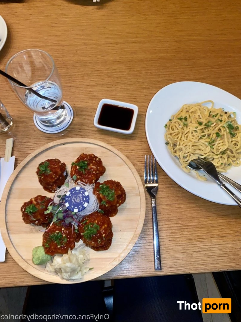 Shaped by Shanice 2818633