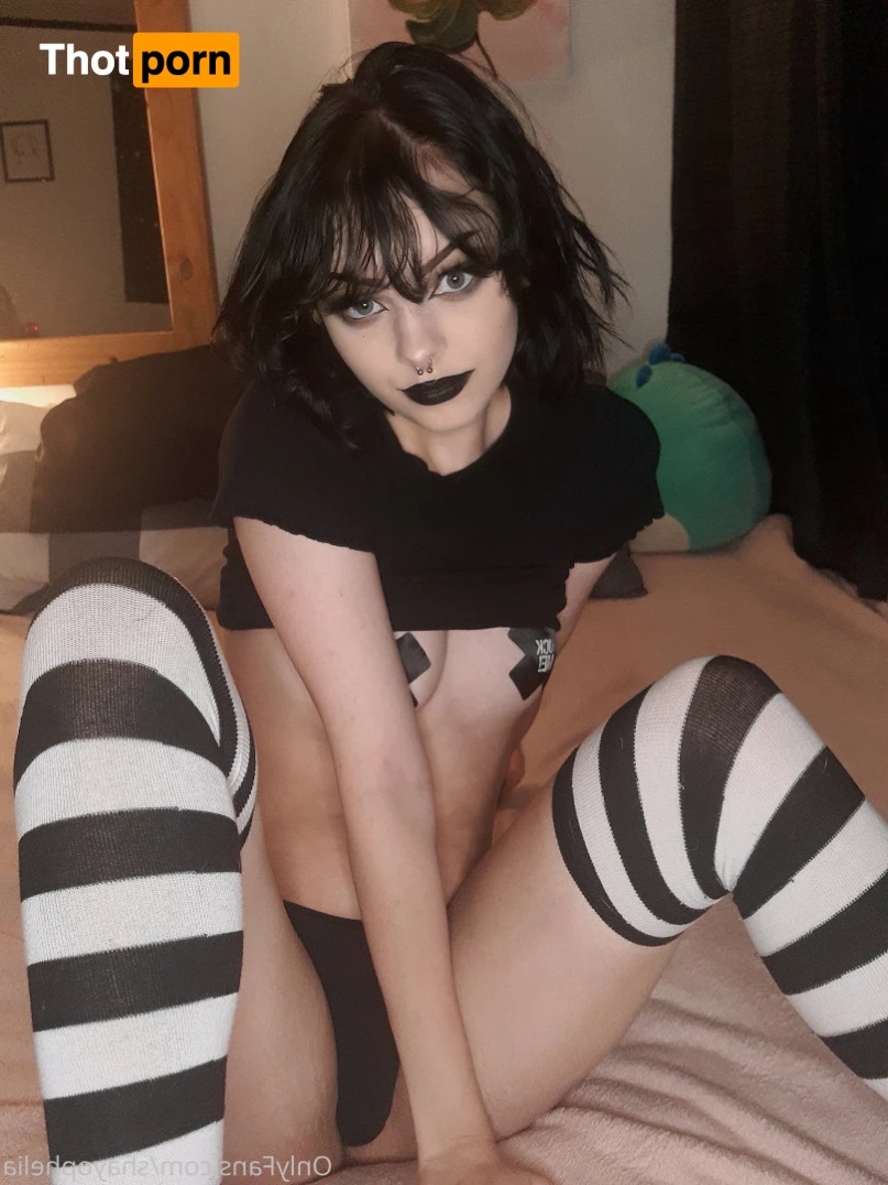 𝕊𝕙𝕒𝕪 ☆ 6066308