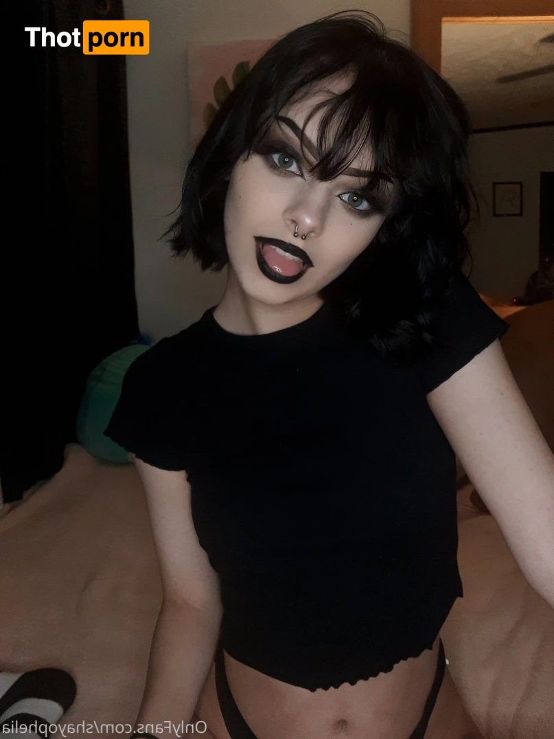 𝕊𝕙𝕒𝕪 ☆ 6066450