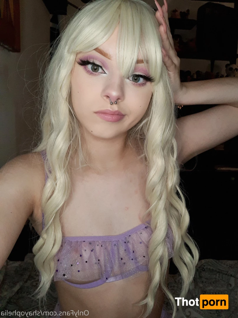 𝕊𝕙𝕒𝕪 ☆ 6066477