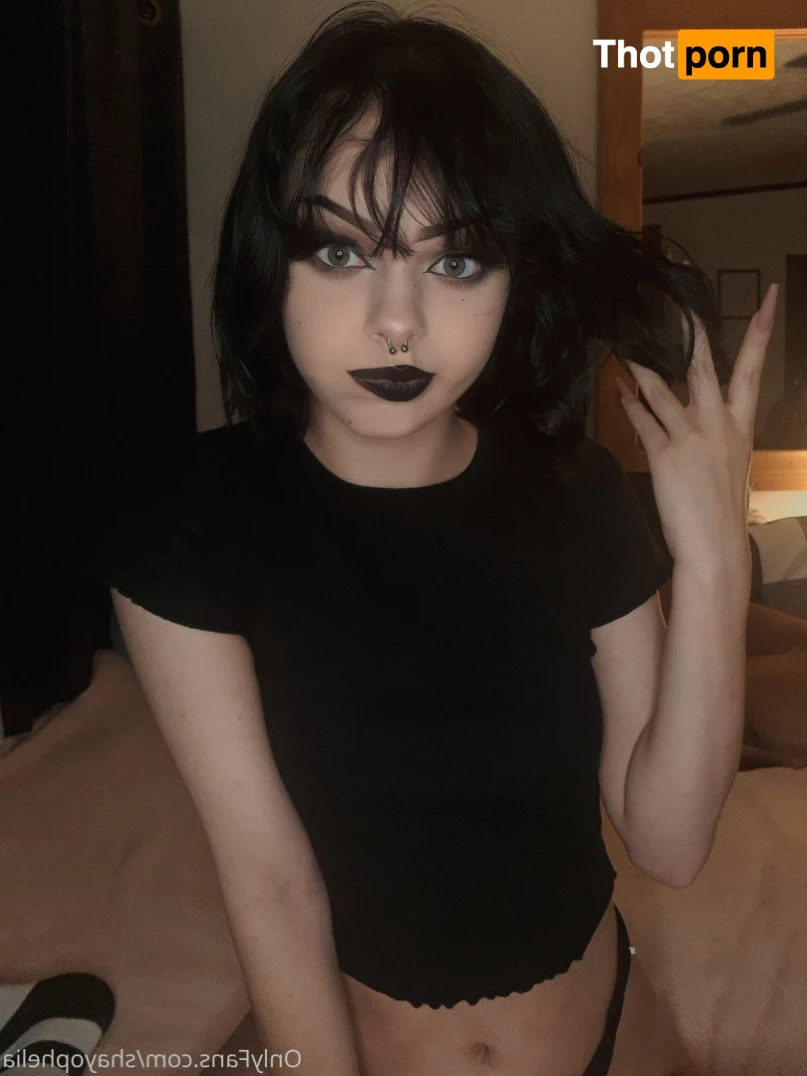 𝕊𝕙𝕒𝕪 ☆ 6066552