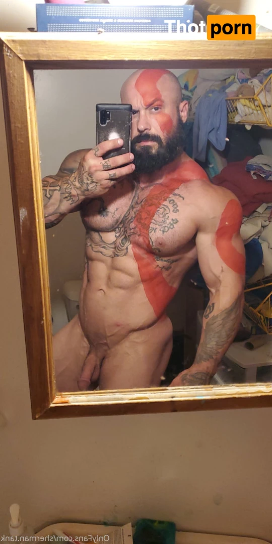 sherman.tank 7904097